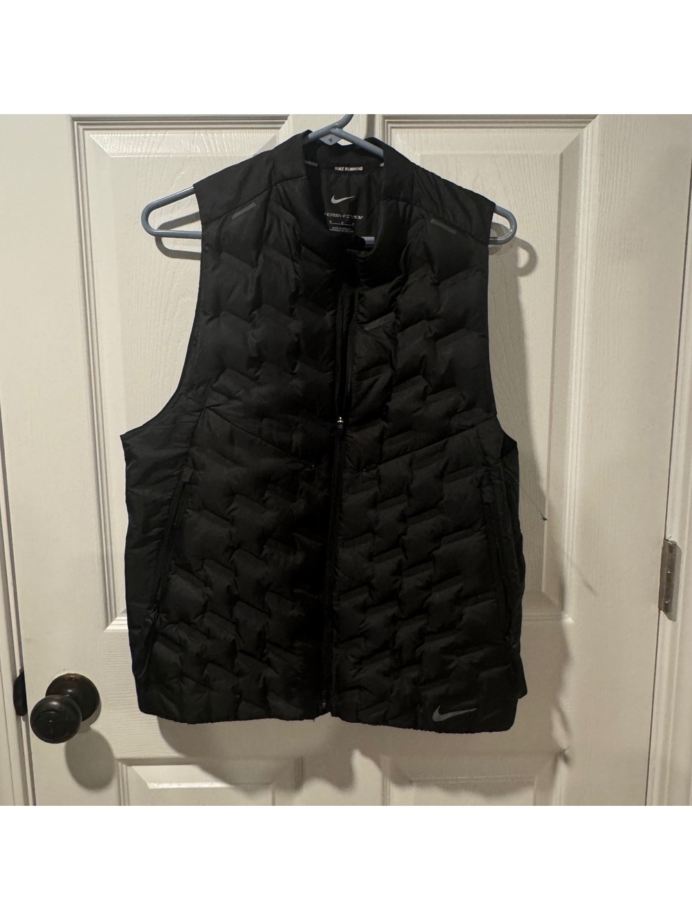 Men Nike Therma-FIT ADV Repel Aeroloft Running Vest- Medium
